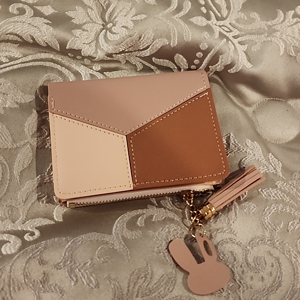 Wallet - Picture 2 of 5
